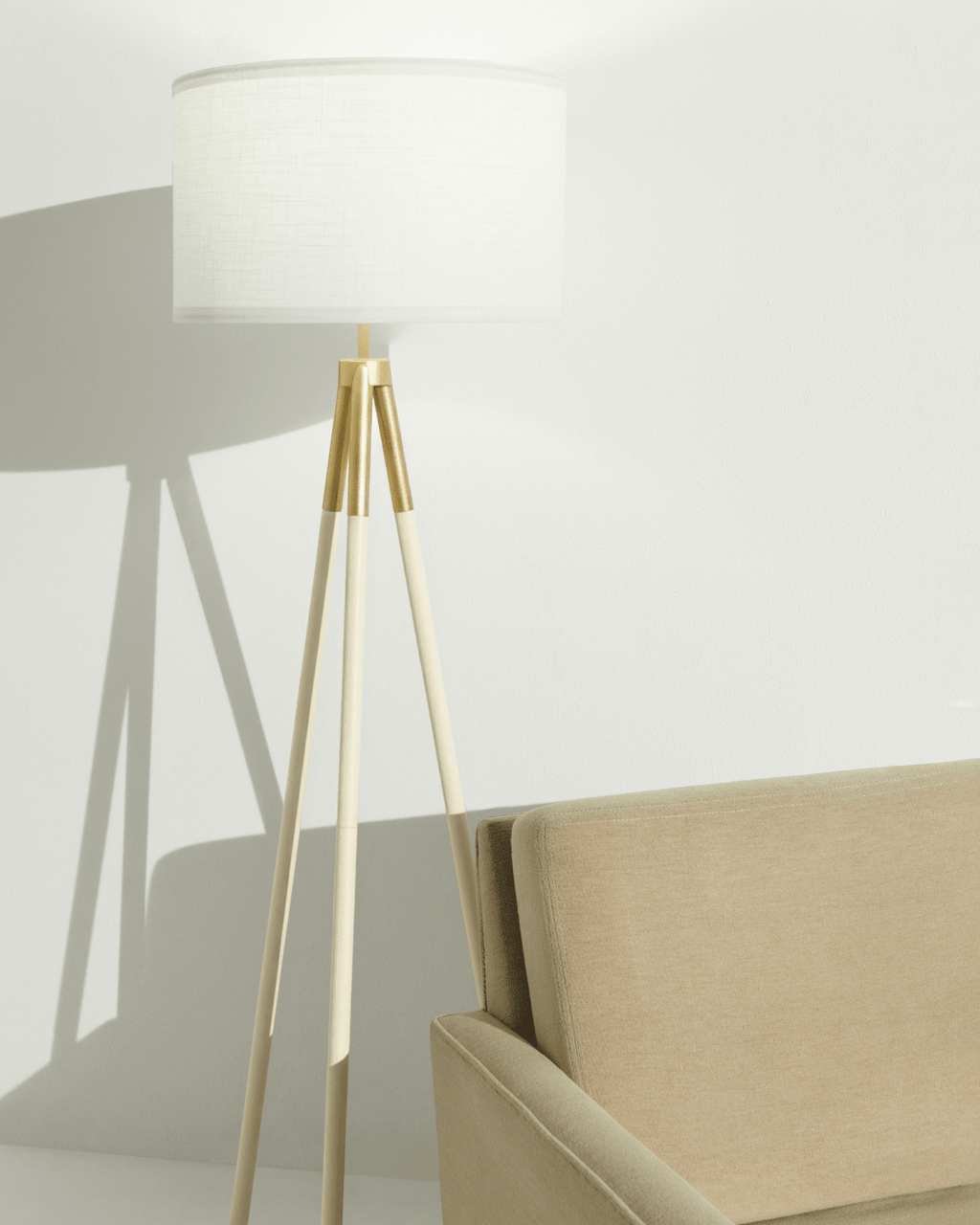 Levi Floor Lamp