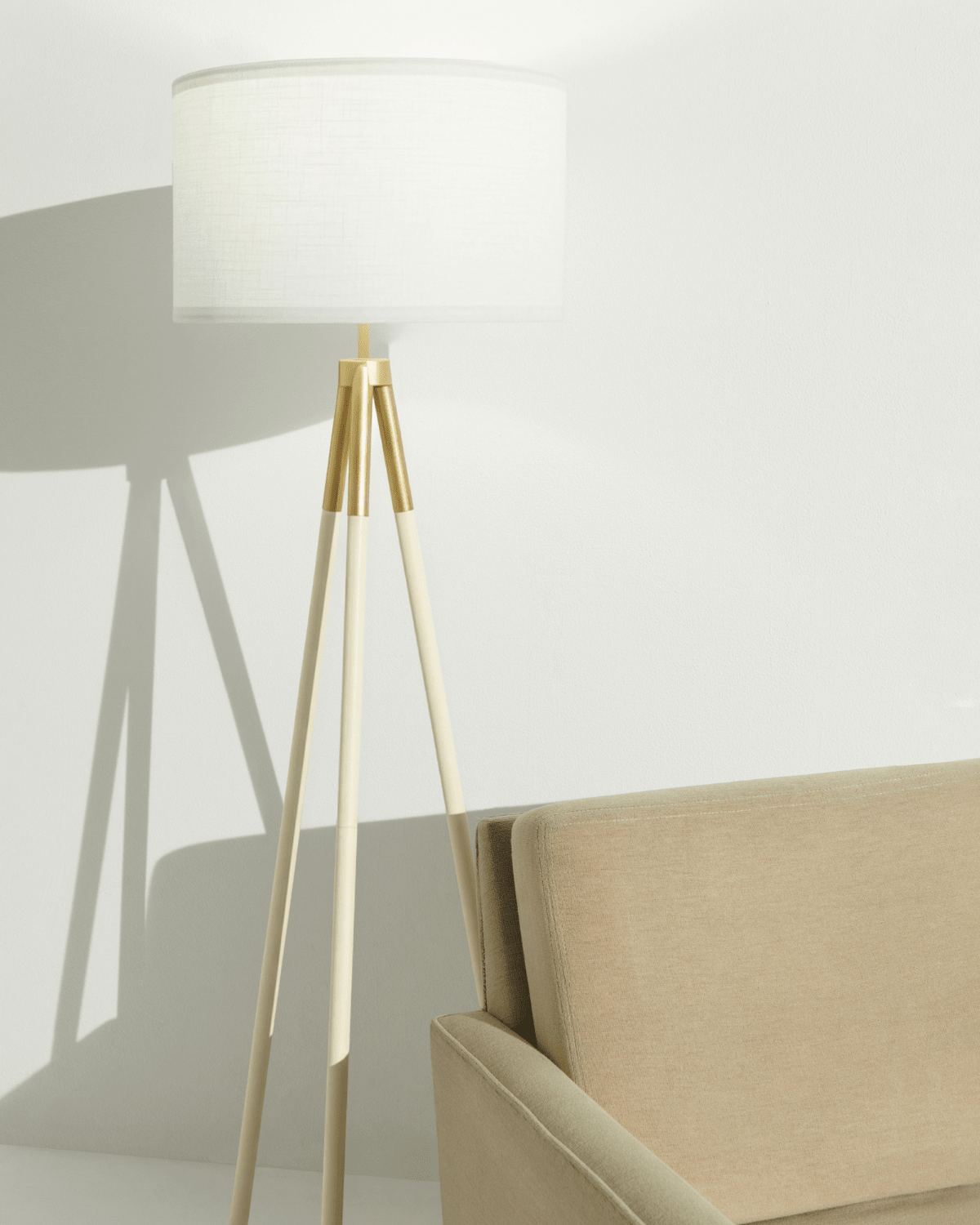 Levi Floor Lamp